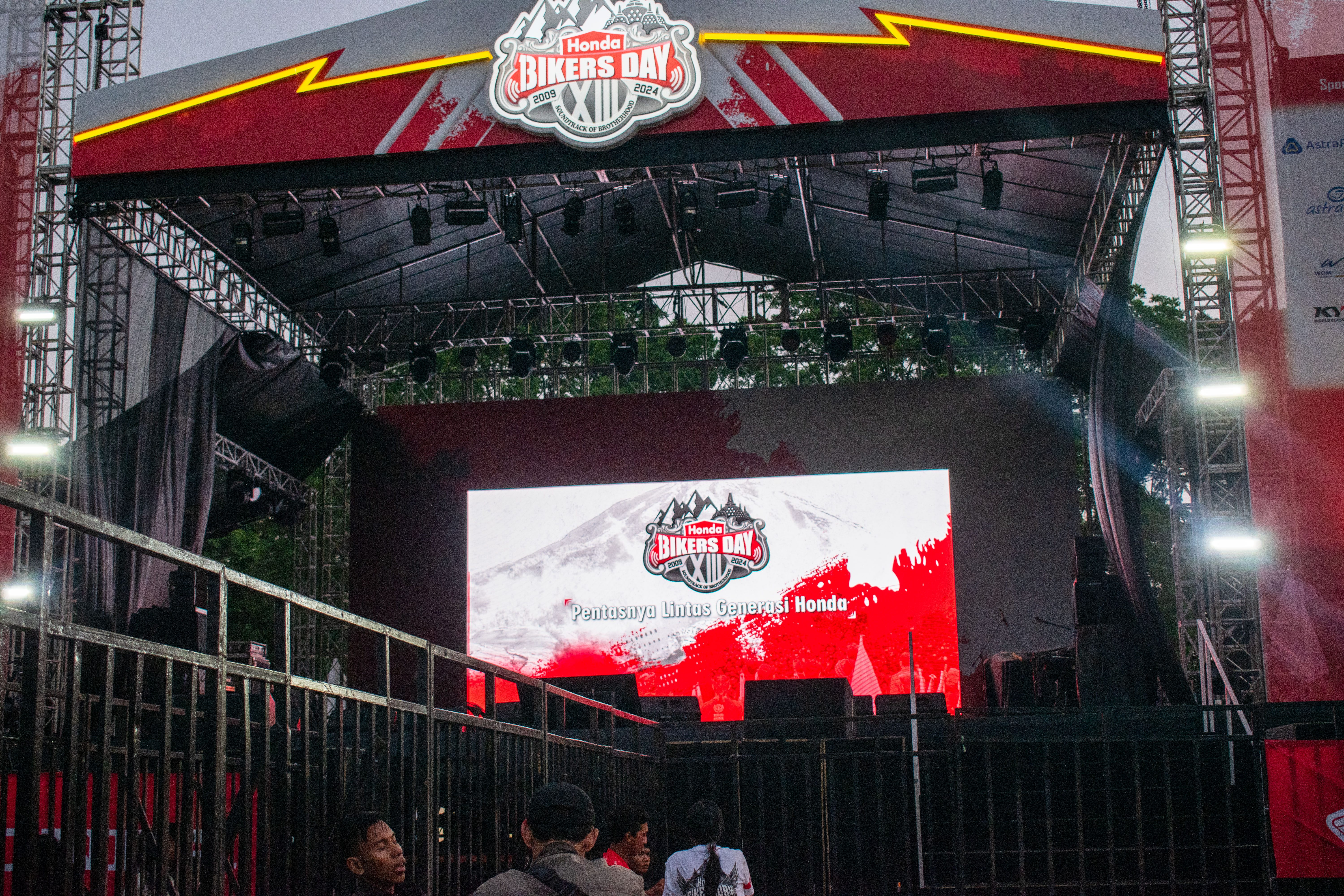 Pesta Akbar Honda Bikers Day 2024 Bersama GIVI