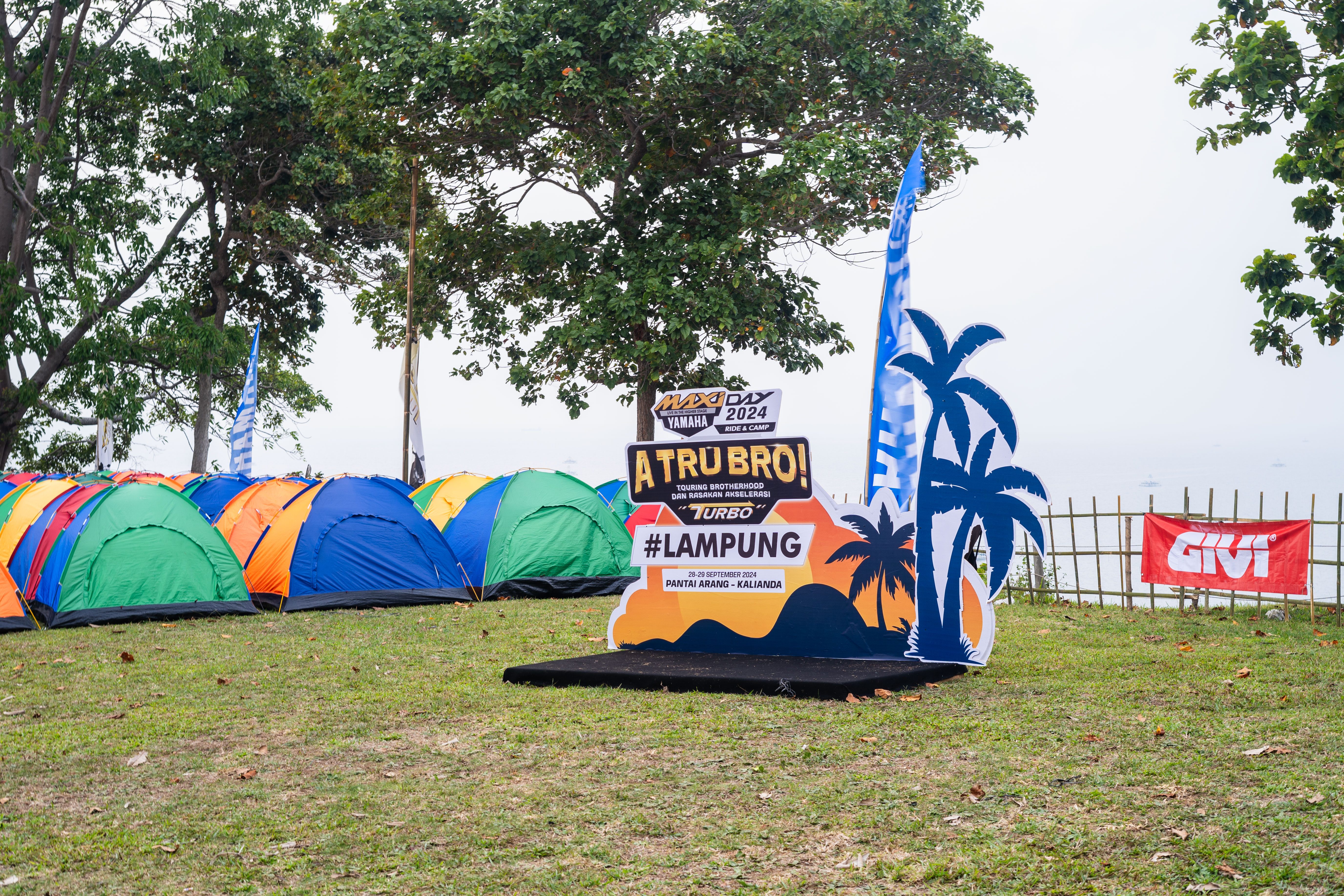 Suasana Pantai Arang Mengiringi Penutupan Yamaha Maxiday 2024 Bersama GIVI